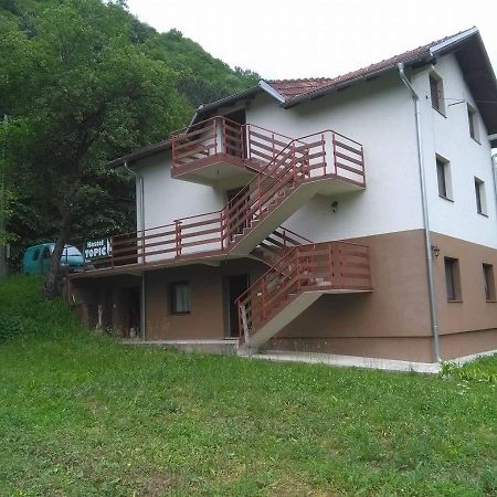 Hostel Topic Баня-Лука Экстерьер фото